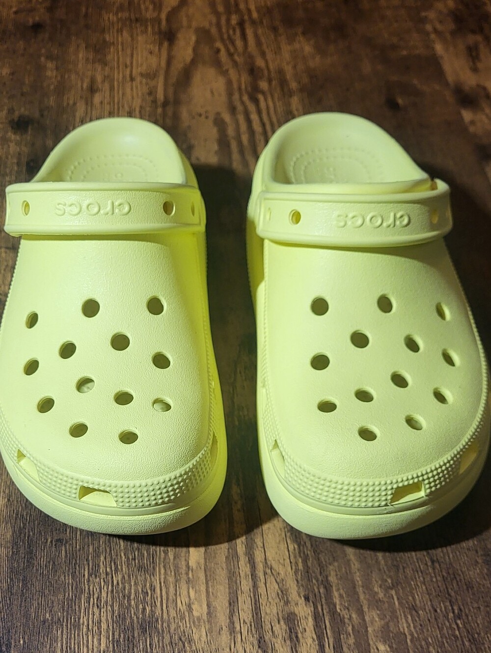 Platform Crocs - Picture 4 of 8